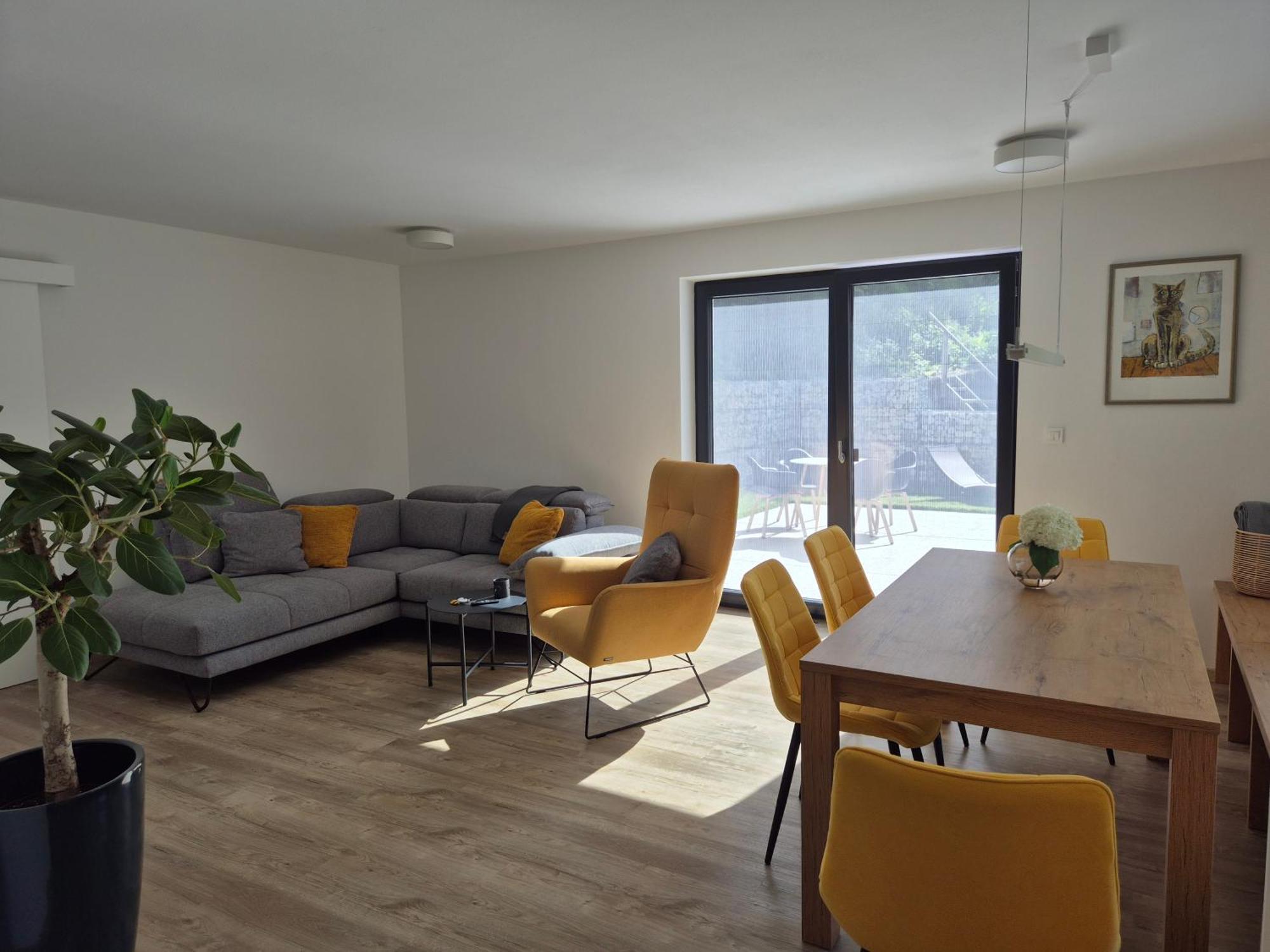 Hisa Oblak Apartment กอซด์มาร์ทูลเย็ก ภายนอก รูปภาพ