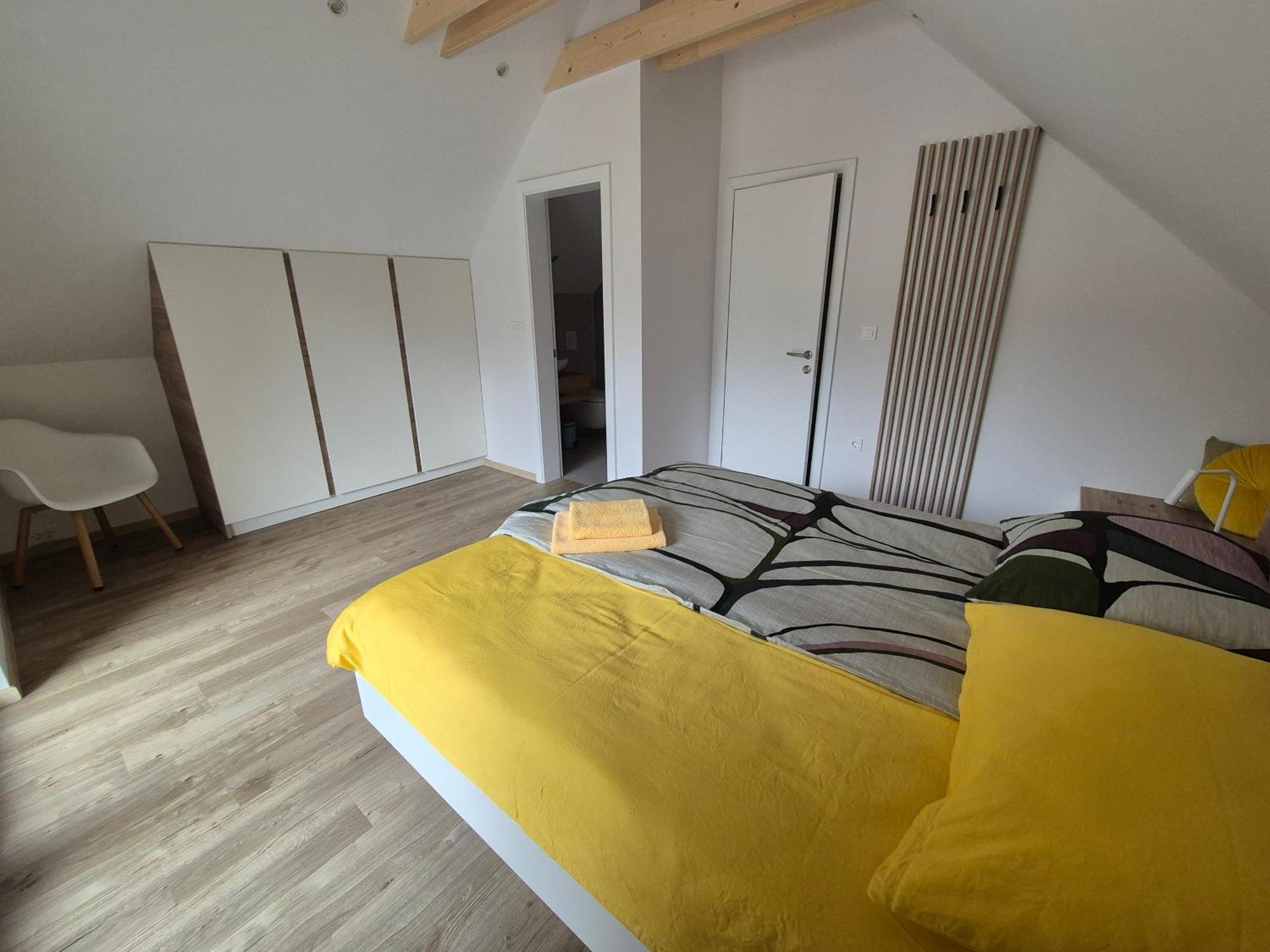 Hisa Oblak Apartment กอซด์มาร์ทูลเย็ก ภายนอก รูปภาพ