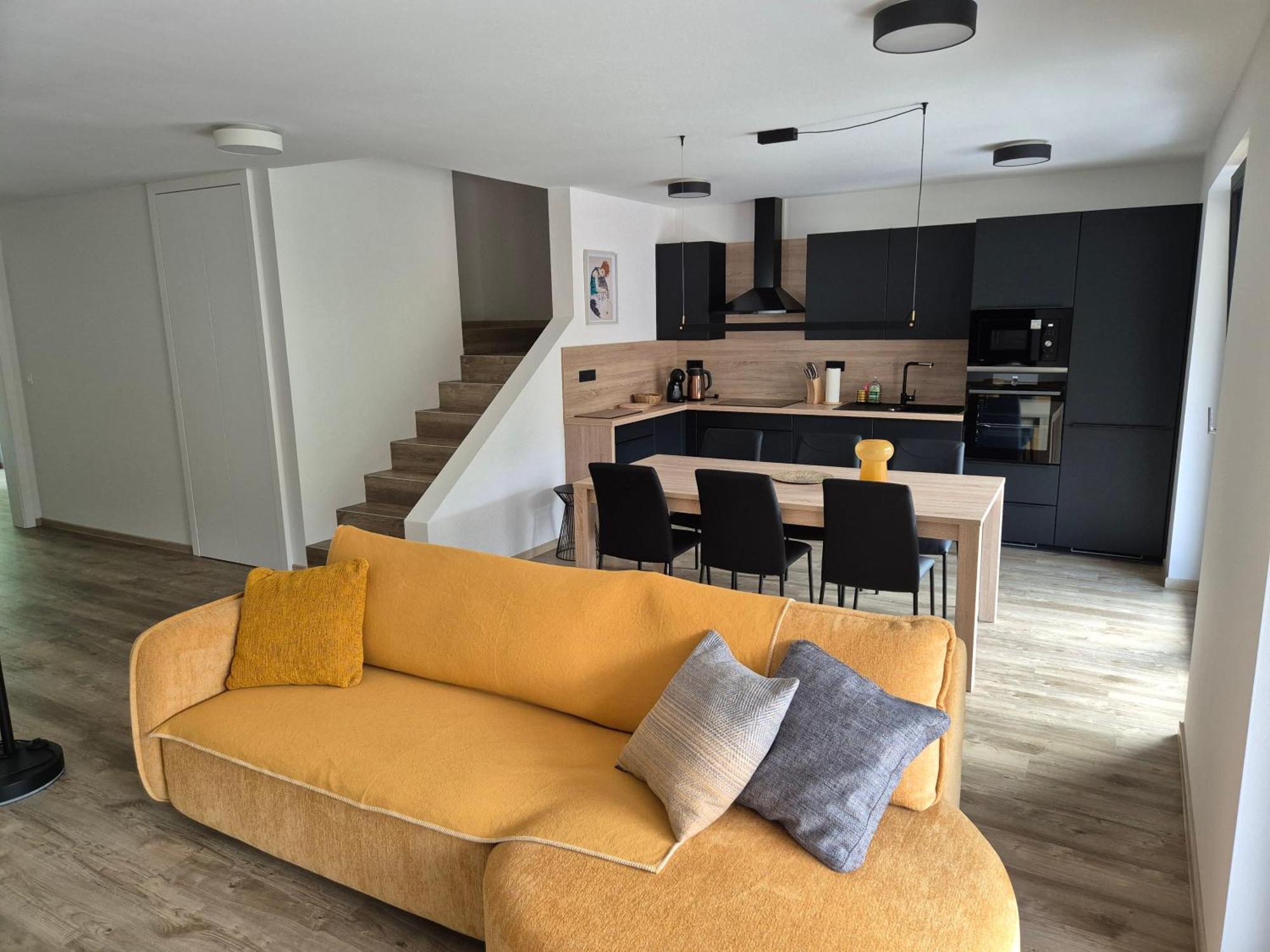 Hisa Oblak Apartment กอซด์มาร์ทูลเย็ก ภายนอก รูปภาพ